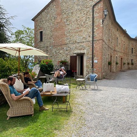 Borgo Di Camporsevoli Villa ภายนอก รูปภาพ