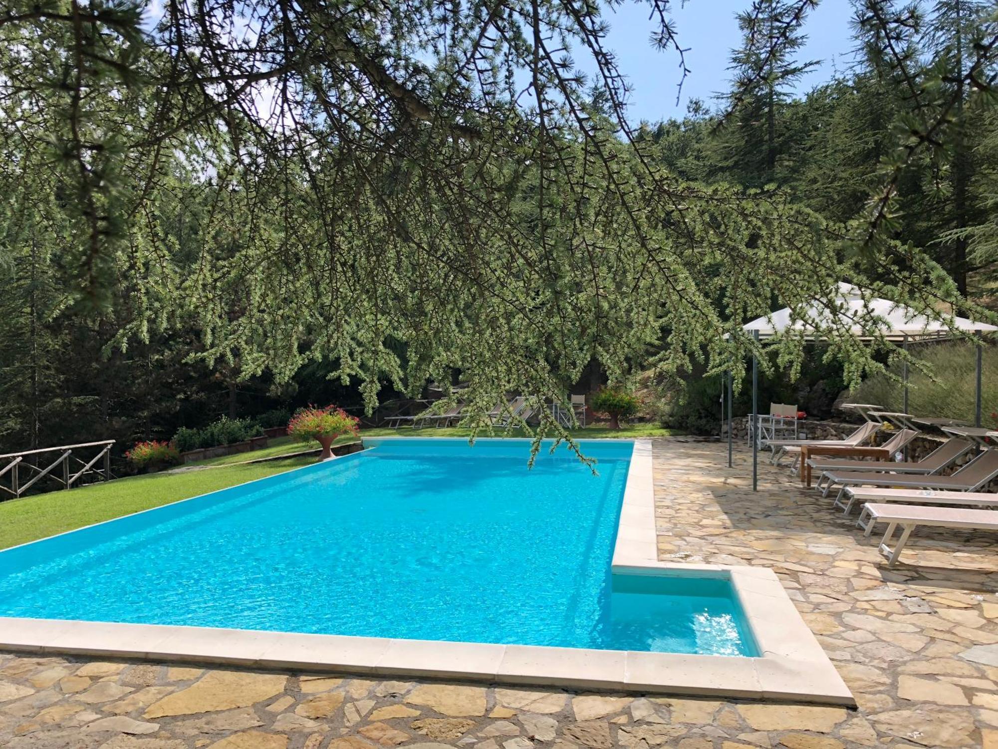 Borgo Di Camporsevoli Villa ภายนอก รูปภาพ