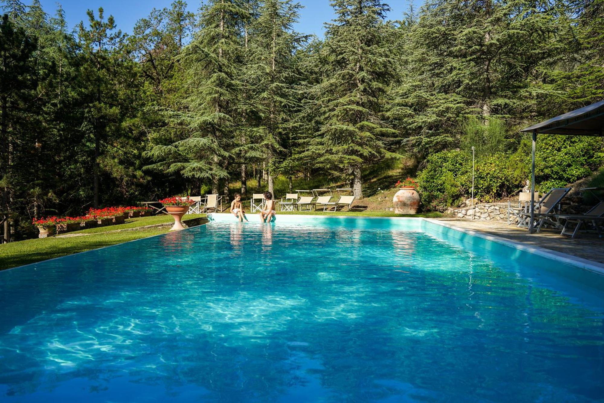 Borgo Di Camporsevoli Villa ภายนอก รูปภาพ